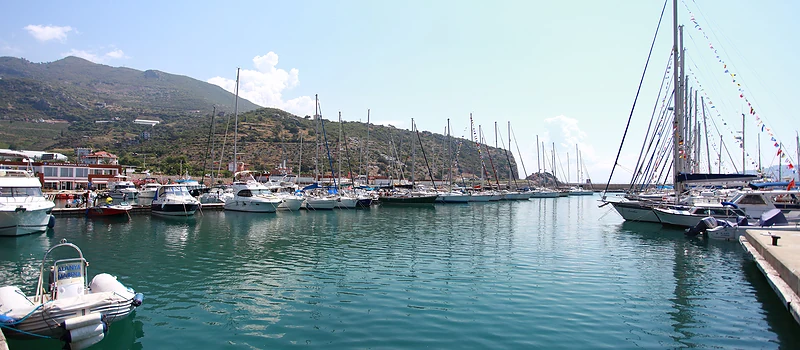 O AlanyaYachts.Com