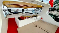 Queen Vip nav photo 21