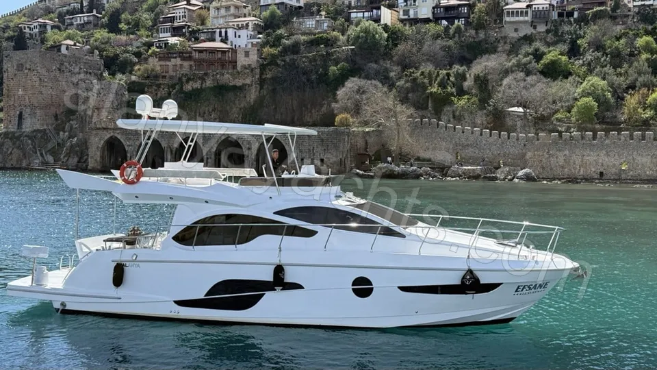 Efsane Luxury фото яхты